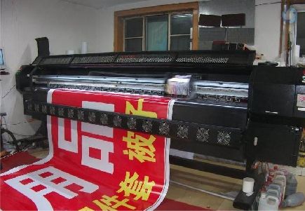 小金喷绘广告分辨率是多少？